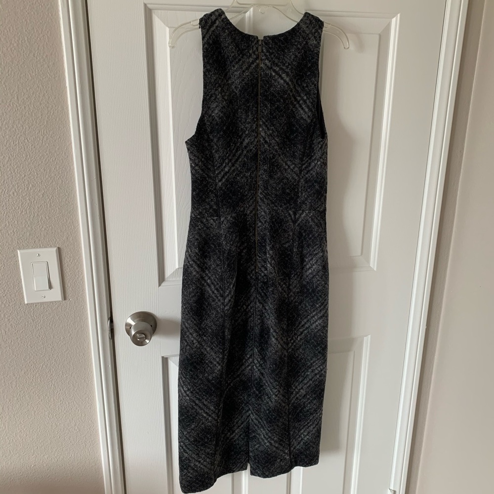 Banana Republic Wool Sheath Dress (Gray / Plaid) - Picture 3 of 3